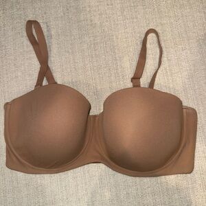 SKIMS Fits Everybody Strapless Bra